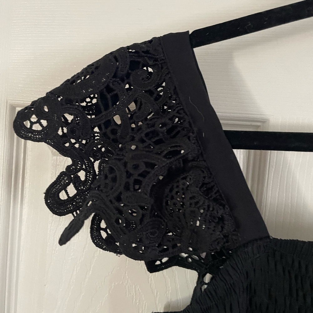 Chic Black Lace Cap Sleeve Maxi Dress Large - Picture 4 of 5